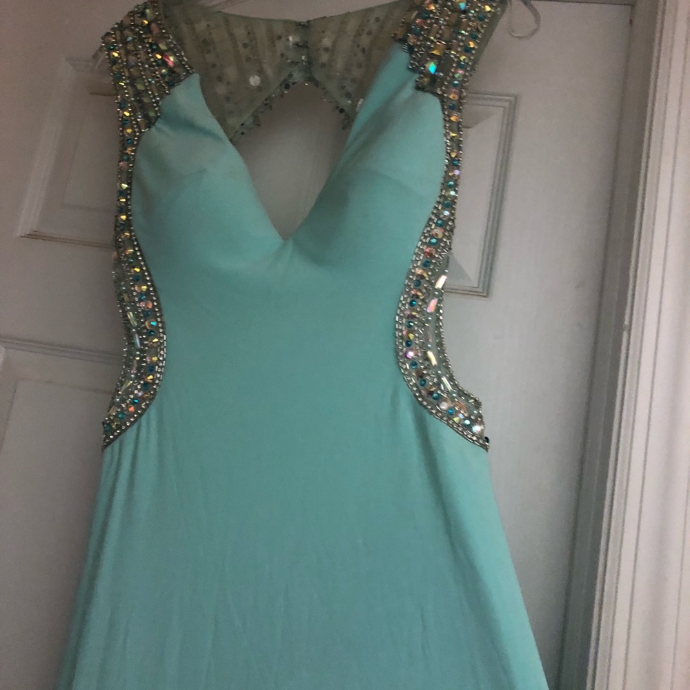 Full length prom dress
